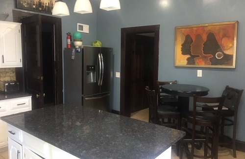 Northeast Kansas City House | Historic mansion in the Scarritt Renaissance District