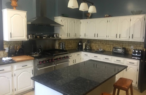 Northeast Kansas City House | Historic mansion in the Scarritt Renaissance District