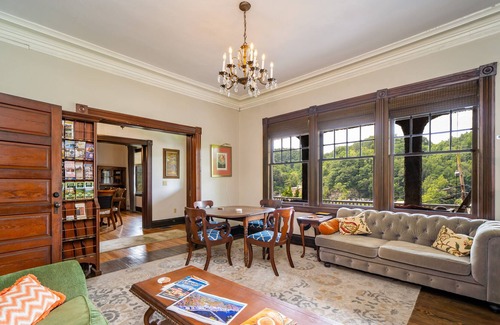 Marshall House | Historic Marshall Inn Private Rental with river & mountain views, walk downtown!