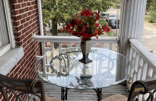 Portsmouth Apartment | Historic Olde Towne 2 Bedroom 1 Bath 1100sq ft Vacation Rental