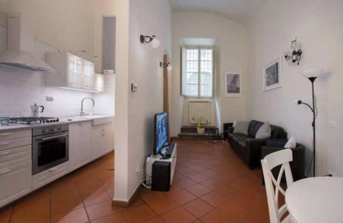 San Niccolo House | Historic Palazzo, Central Location, 3 bedrooms