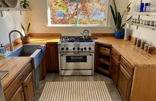 Palisade House | Historic Palisade Garden Bungalow!