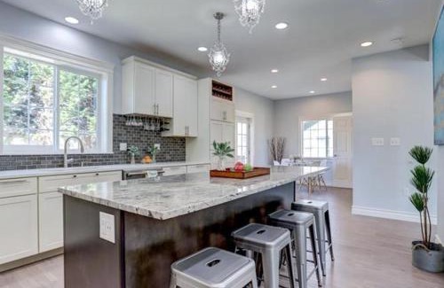 Laurelhurst House | Historic remodeled home in Laurelhurst Portland