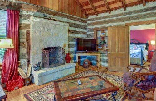 Fredericksburg Apartment | Historic Rocky Hill