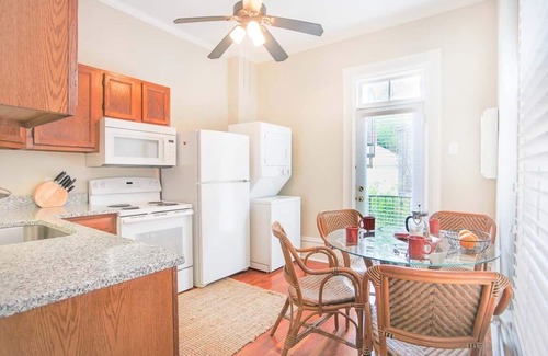 Savannah Victorian District House | Historic Row Home Across from Forsyth Park w/King by Lucky Savannah