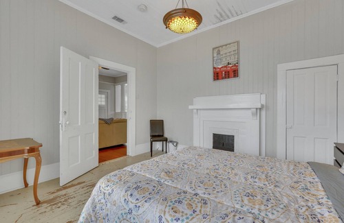 Statesboro House | Historic Southern Home - close to downtown and GSU
