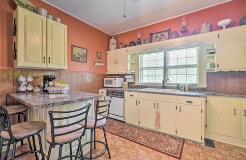 Sparta House | Historic Sparta Home Near Waterfalls & Hikes!