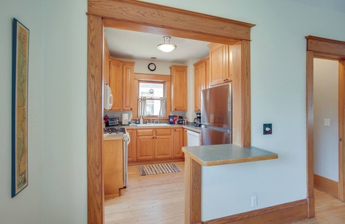 Merriam Park House | Historic St Paul Home Between Twin Cities!