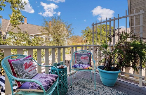 Bradenton House | Historic Studio Carriage House, 15min to Beach