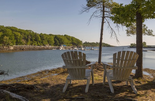 Portland House | Historic Townhome on Great Diamond Island - Walking Distance to the Beach