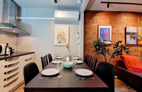 Engen House | Historic townhouse - 2 baths 3 floors 100 percent charm