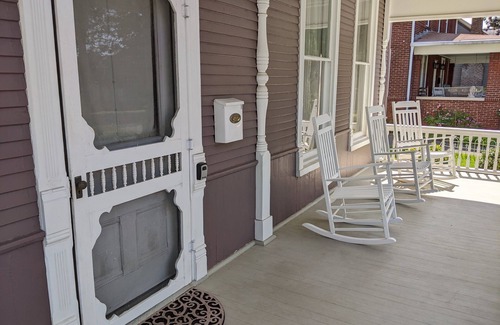 Florence House | Historic Victorian Home near UNA and Downtown
