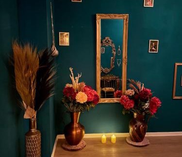 Ruettenscheid Apartment | Historic vintage Suite with Jacuzzi & Sauna