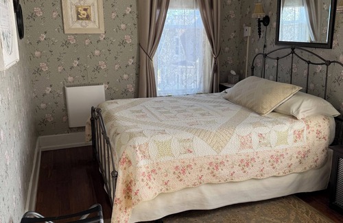 Seneca Falls Bed & Breakfast | Historical B&B located in New York's Finger Lakes Region