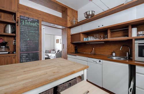 Tampere Apartment | Historical Downtown Home with Parking and Steam Sauna