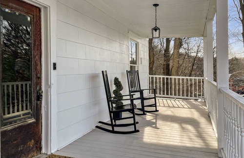 Castile House | Historical home near Letchworth State Park