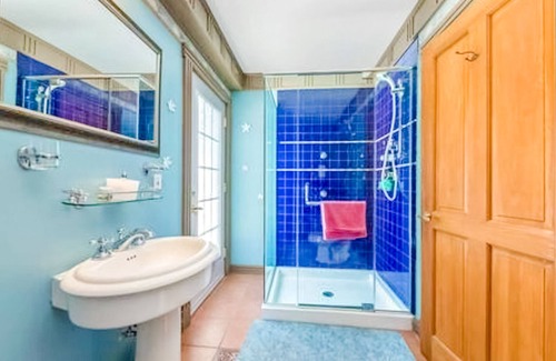 Pointe-au-Pic Ski Chalet | Historical Villa With Breathtaking View at La Malbaie