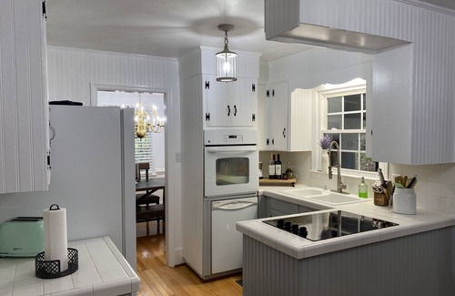 Aiken House | Hitchcock Woods, Min to Downtown, Horse Events, Golf, USC Aiken, Dogs OK