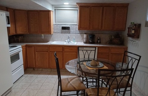 Pierre Bed & Breakfast | Hitching Horse Inn