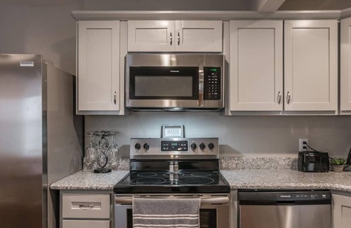 Gallatin House | Hite Place