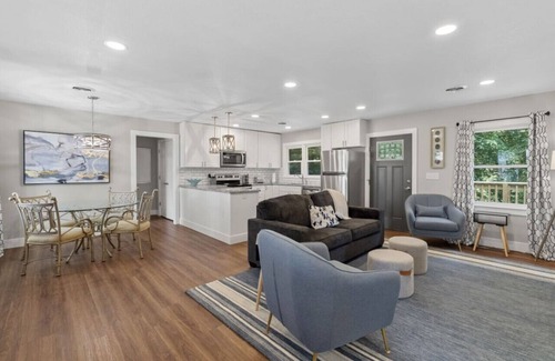 Greeneville House | Hixon Haven Greeneville Home