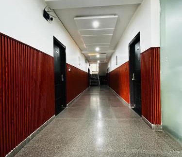 Greater Noida Hotel | HL Residency Near Expo Mart Centre