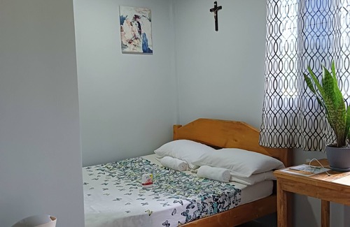 Tawala Hotel | HM&B Backpackers Inn