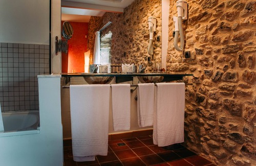 Monells Hotel | Hotel Arcs de Monells