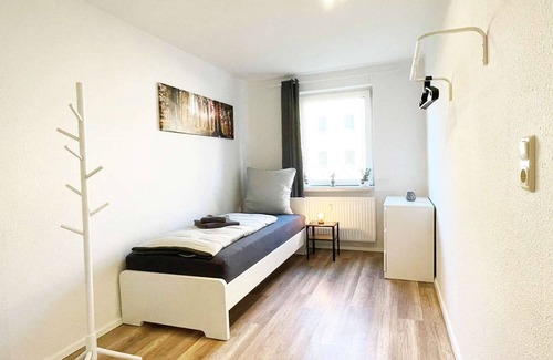 Groß Stieten Apartment | HÖ01 large apartment with dryer and washing machine