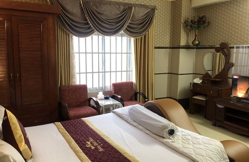 Tan Phu District Hotel | Hoang Quan Hotel