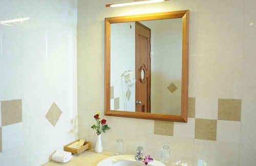 Thu Dau Mot Hotel | Hoang Yen 2 Hotel