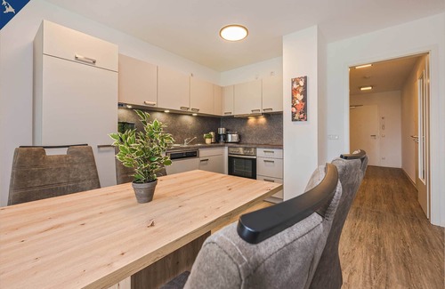 Zirchow Apartment | Hochwertiges Ferienapartment in Ruhiger Lage, mit Kostenfreiem Wlan, Stellplatz