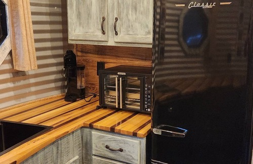 Rockbridge Cabin | Hocking Hills - Rustic Charm Retreat