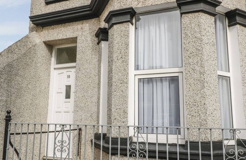 Barbican Cottage | Hoe Apartment