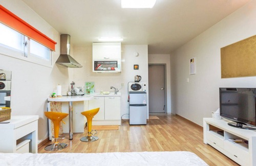 Dunnae House | Hoengseong Modern Hill Pension