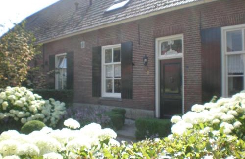 Biezenmortel Hotel | Hoeve de Mertel