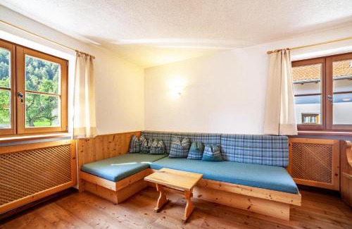 Montechiaro Apartment | Hof am Schloss Apartement Enzian
