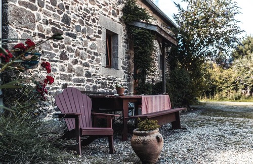 Plouguernevel House | Hof Mellon