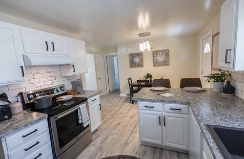 Canton House | HOF Villa - 4 Bedroom Home