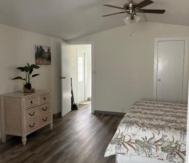 Polk Village Apartment | Hogarth
