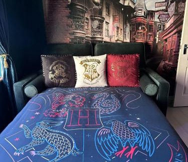 Leavesden Apartment | Hogwarts apartment