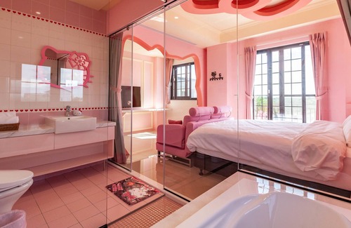 Wujie Bed & Breakfast | Hogwarts Castle Guest House