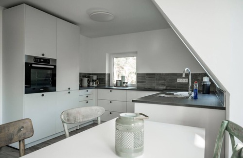 Hohwacht House | Hohwaii Villa, 300m², for 14-16 persons (3 apartments)