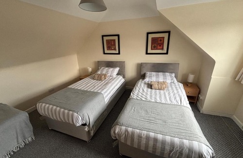 New Forest District Bed & Breakfast | Holbury B&B
