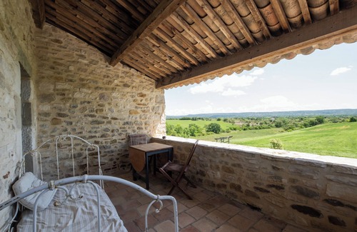 Saint-Sauveur-de-Cruzieres House | Holiday Home 'Gîte L'olivier Au Mas Dujau' with Shared Pool, Private Terrace and Wi-Fi