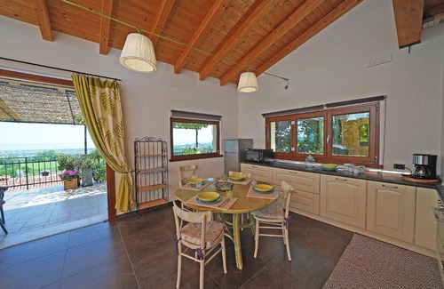 Castello Apartment | Holiday apartment Puegnago sul Garda for 3 - 6 persons with 2 bedrooms - Twin house