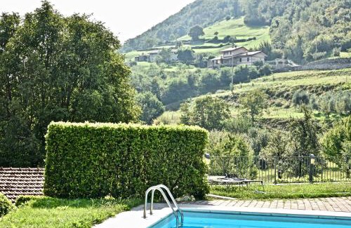 Tavernola House | Holiday Apartment Albachiara