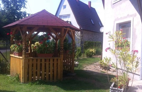 Balatonkeresztur Apartment | Holiday apartment with children's swing and sandpit