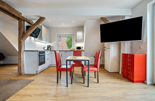 Bad Bodenteich Apartment | Holiday Apartment 'Seeblick' with Lake View and Wi-Fi