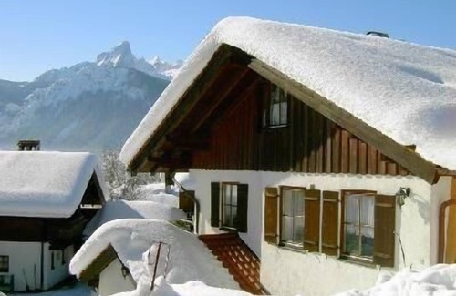 Stanggaß Apartment | Holiday apartment Bischofswiesen for 1 - 4 persons with 1 bedroom - Twin house